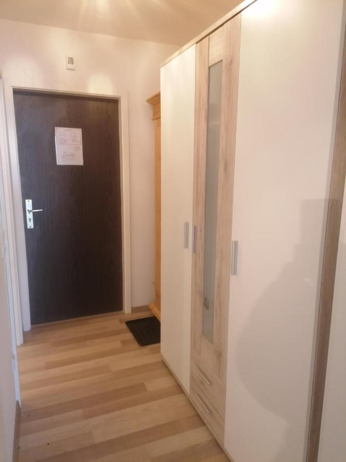 Ryan Apartament Mit Netflix ซังคท์แองเกลอมาร์ ภายนอก รูปภาพ